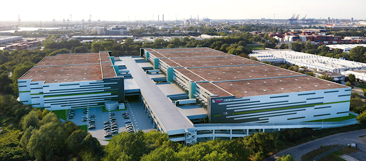 Erstes zweigeschossiges Gewerbe- und Logistikzentrum in Deutschland